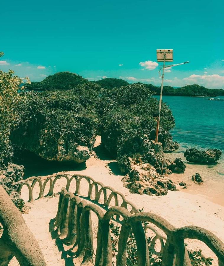 Carribean Transient House Bed & Breakfast Lucap Exterior photo