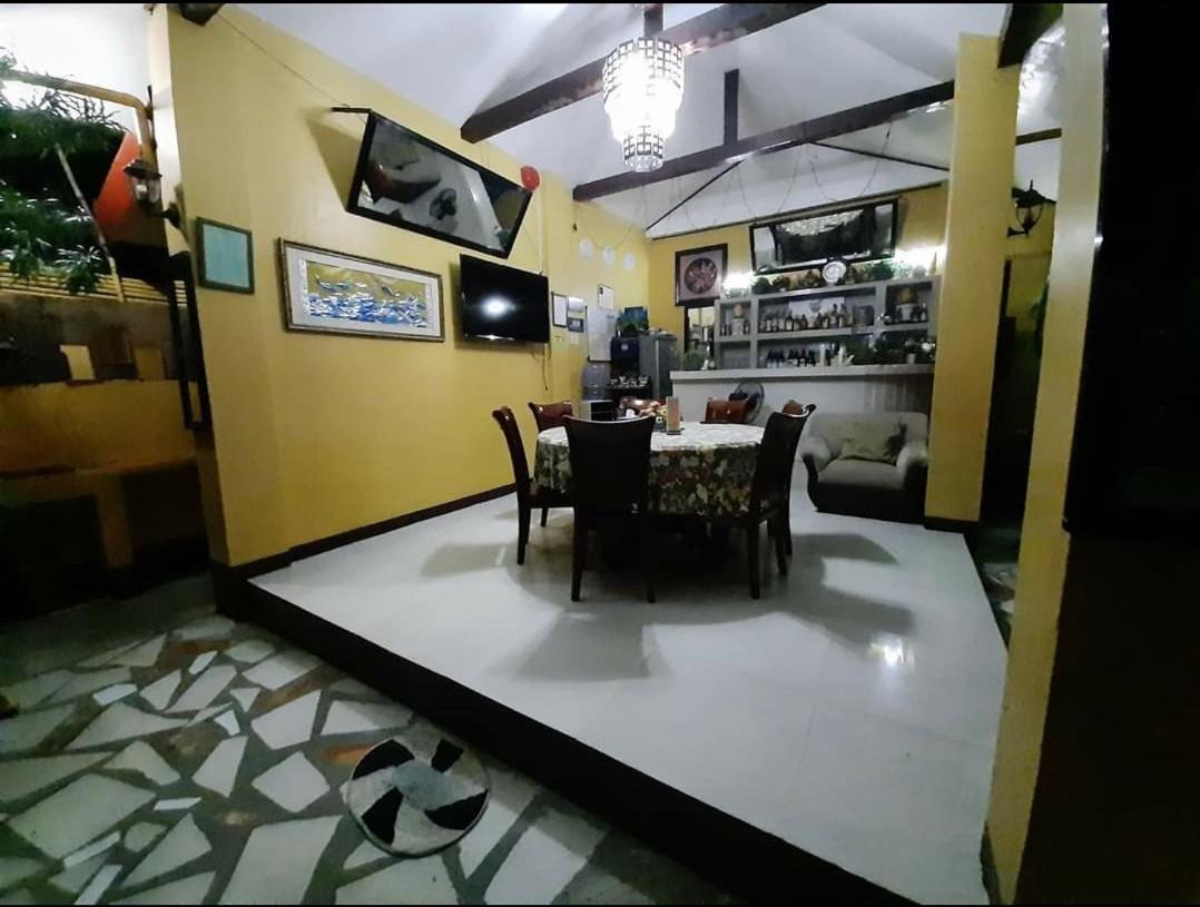 Carribean Transient House Bed & Breakfast Lucap Exterior photo