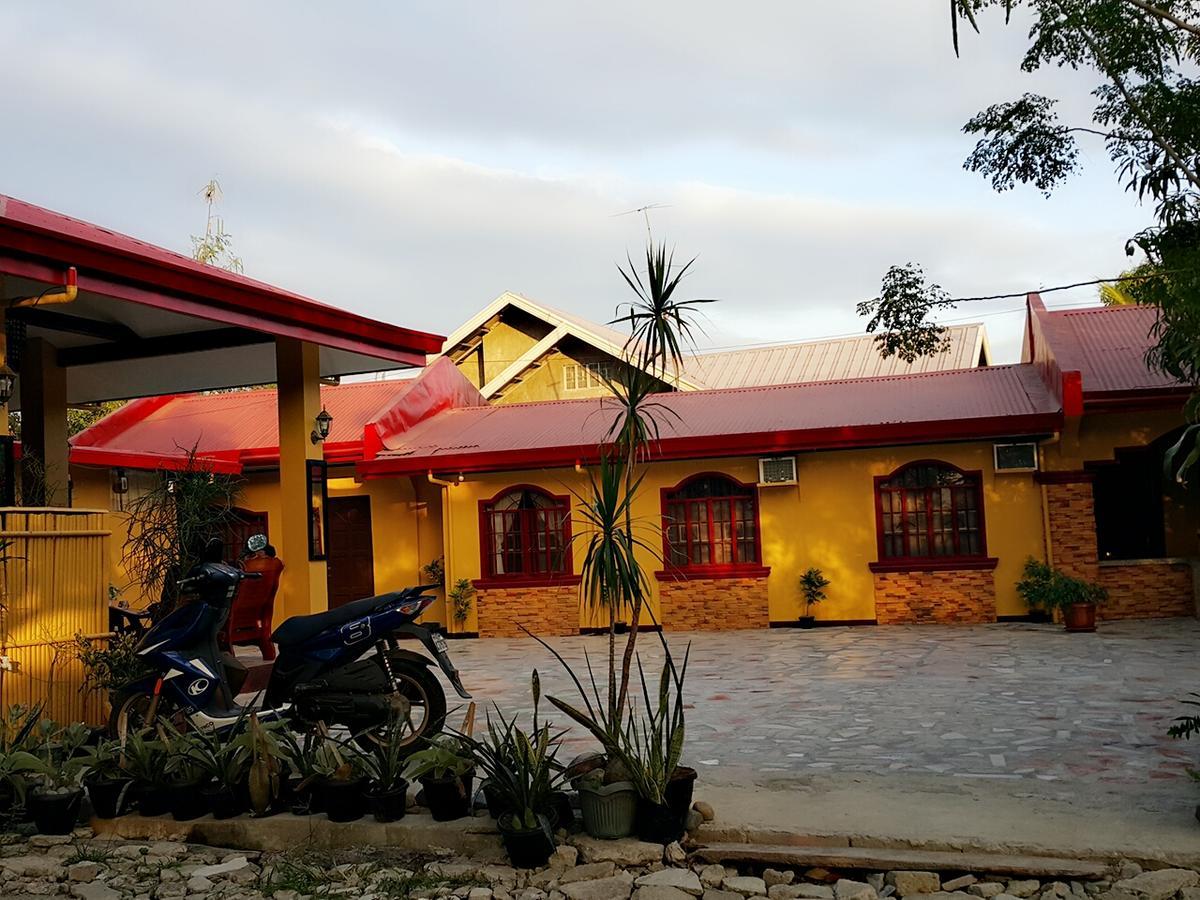 Carribean Transient House Bed & Breakfast Lucap Exterior photo